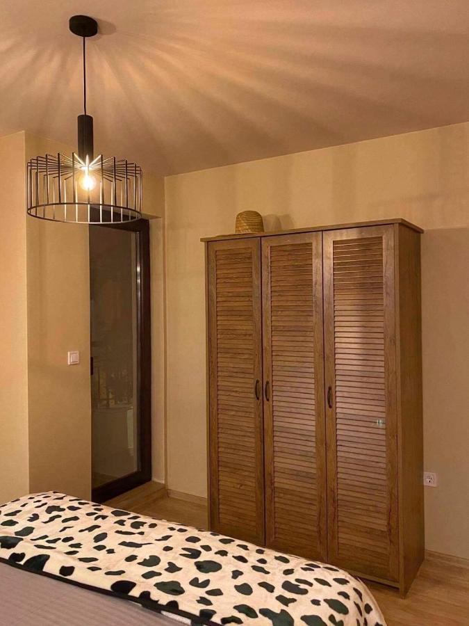 Stylish Urban Apart New 2021 Close To The Beach Varna Dış mekan fotoğraf