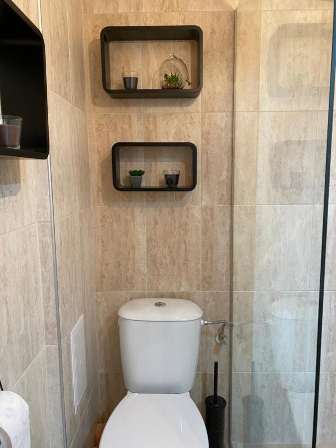 Stylish Urban Apart New 2021 Close To The Beach Varna Dış mekan fotoğraf